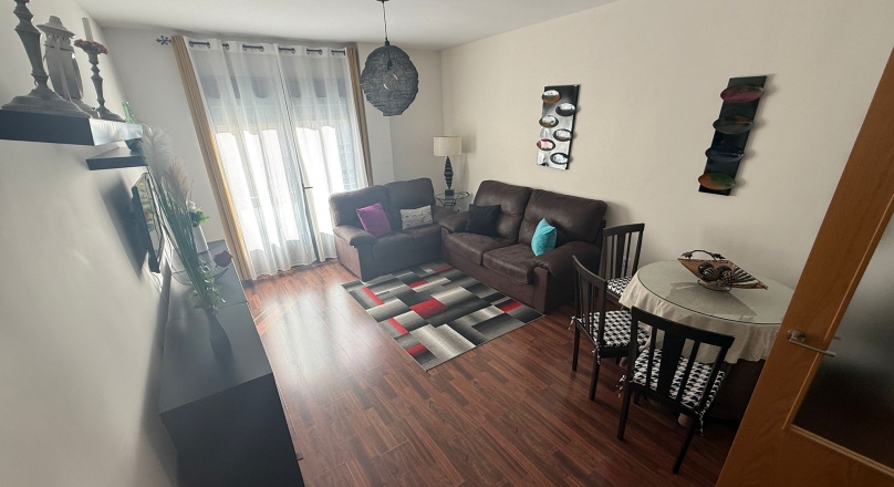 VENTA PISO POLIDEPORTIVO